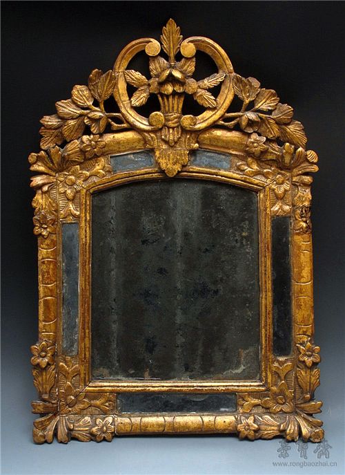 图6 18世纪漆金玻璃镜  76 x 47 cm  约1775年