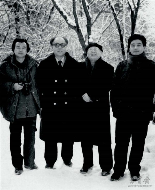 玉锡珏（左一）、王廷风（左二）、杨仁凯（左三）、聂成文（左四）