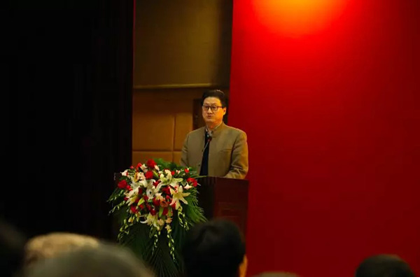 荣宝斋副总经理李学焦致辞