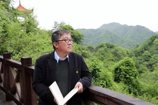 崔晓东
