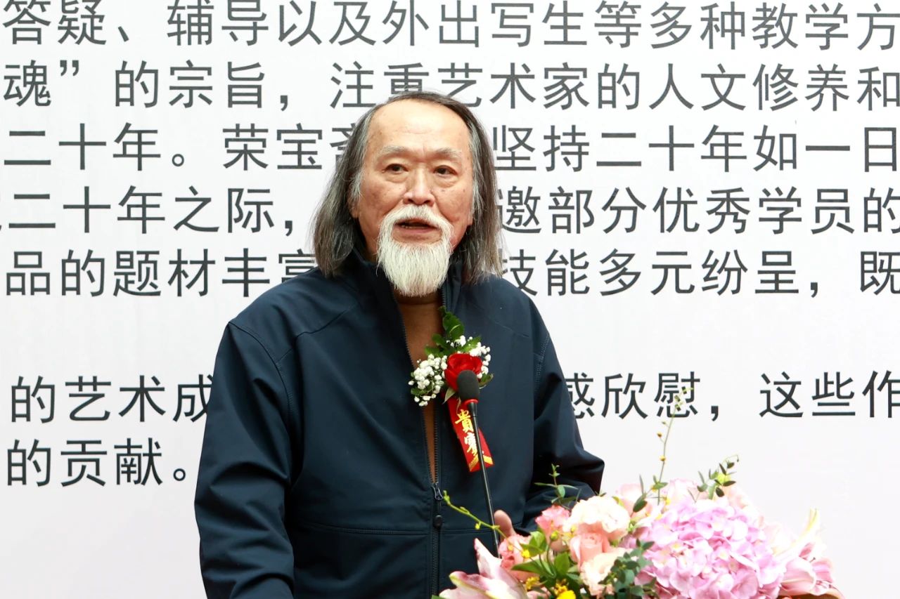 邢少臣