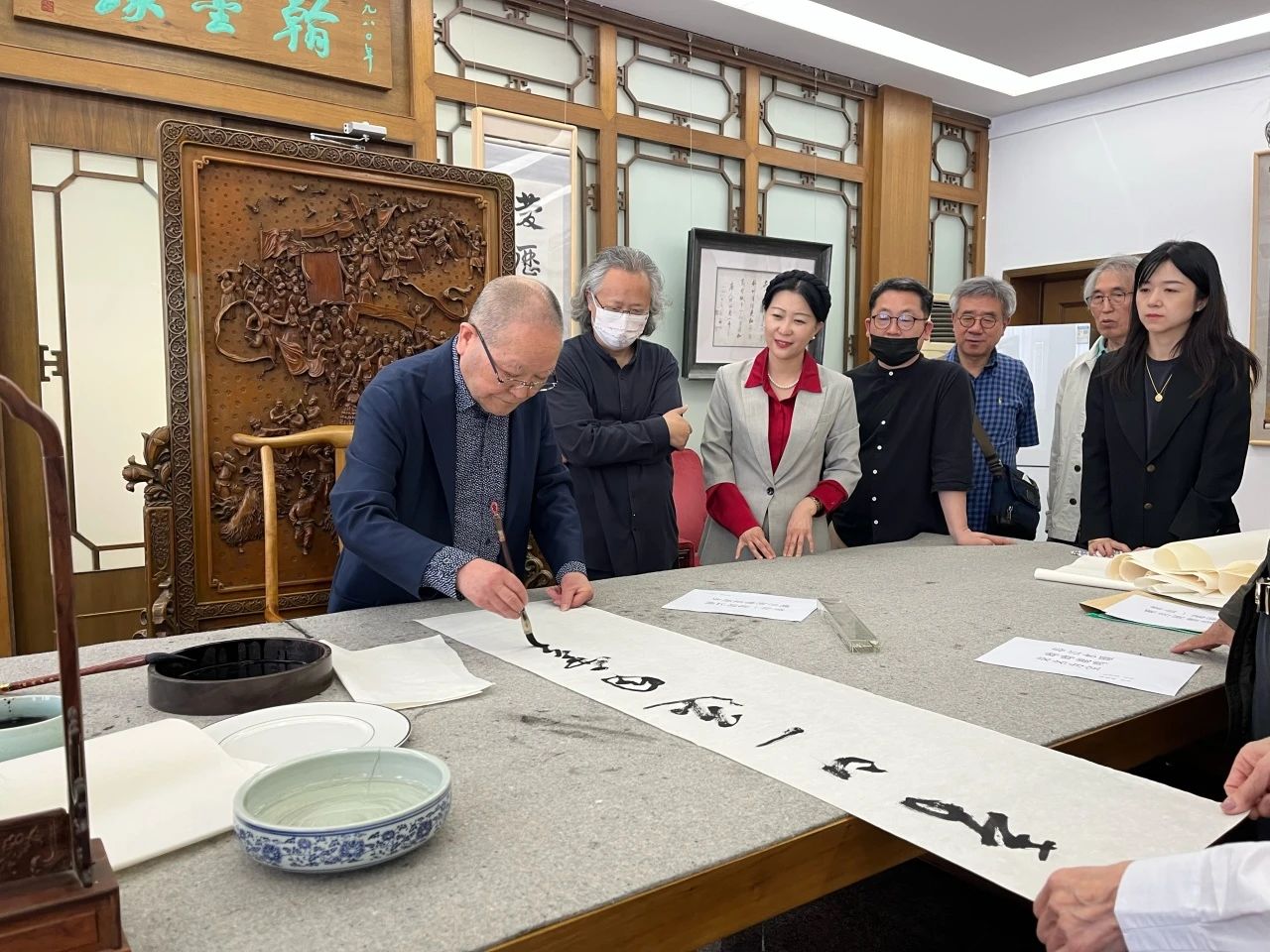 星弘道题字